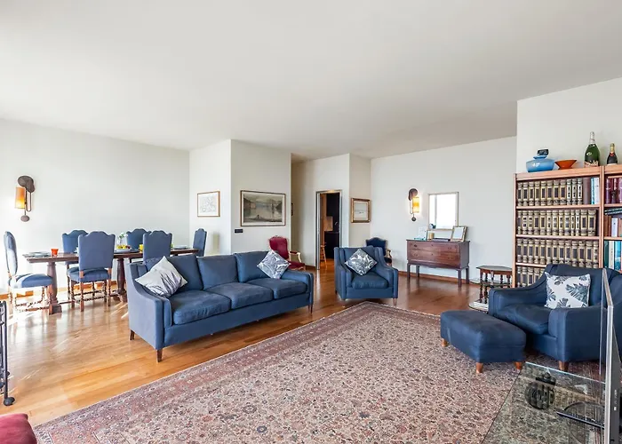 Apartment Piazza Rossetti *