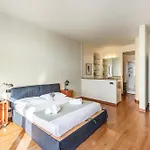 Piazza Rossetti Apartment *